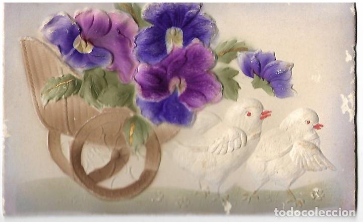 Postales: POSTAL ANTUGUA IMPRESION DE RELIEVE Y FLORES DE TERCIOPELO
