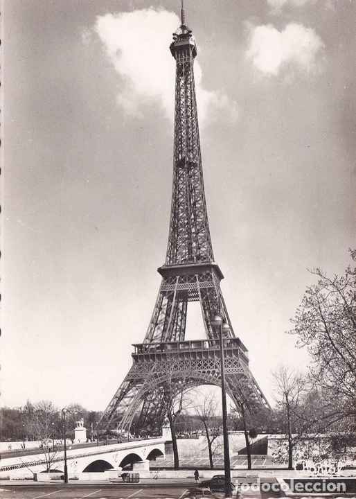 Featured image of post Foto Torre Eiffel Blanco Y Negro / Encuentra fotos de stock perfectas e imágenes editoriales de noticias sobre blanco y negro en getty images.