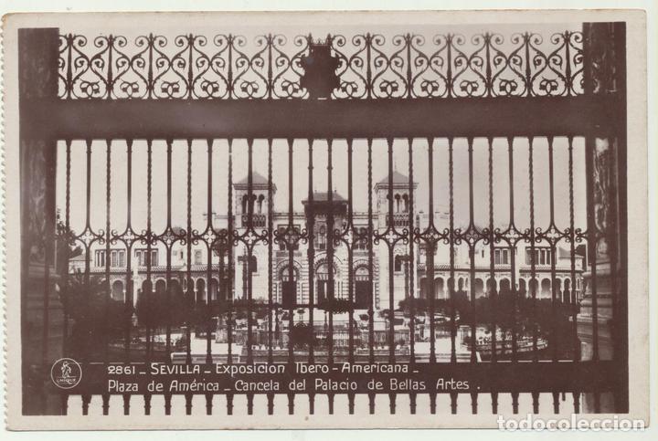 Cartoline: Foto-Posta. Sevilla.- Exposici&oacute;n Ibero-Americana-Plaza de Am&eacute;rica-Cancela del Palacio de Bellas Arte
