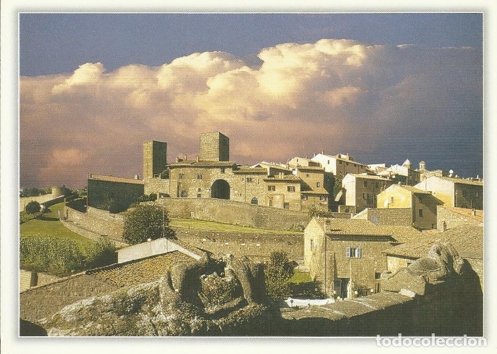 Postais: Italia. Tuscania. Piazza del Comune. Siglo XXI. 12x17 cm. Buen estado. Postal.