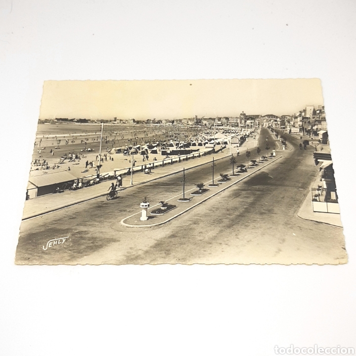 Postales: (ST.08) TARJETA POSTAL CIRCULADA - FRANCIA - N&deg;22. LES SABLES D'OLONNE. LA PLAGE