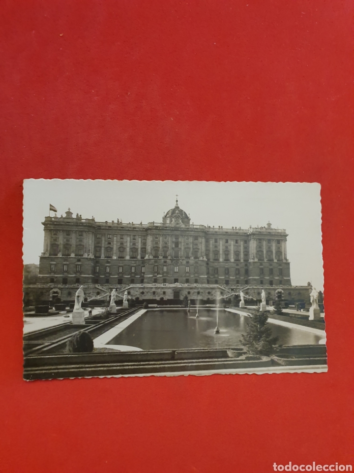 Postales: Madrid.Palacio y Nuevos Jardines.1952. - Foto 1