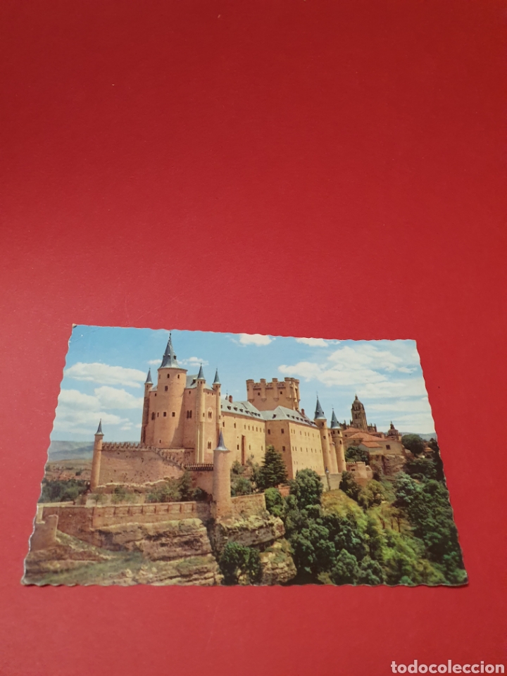 Postales: Segovia.El Alcazar Y la Catedral.Circulada. - Foto 1