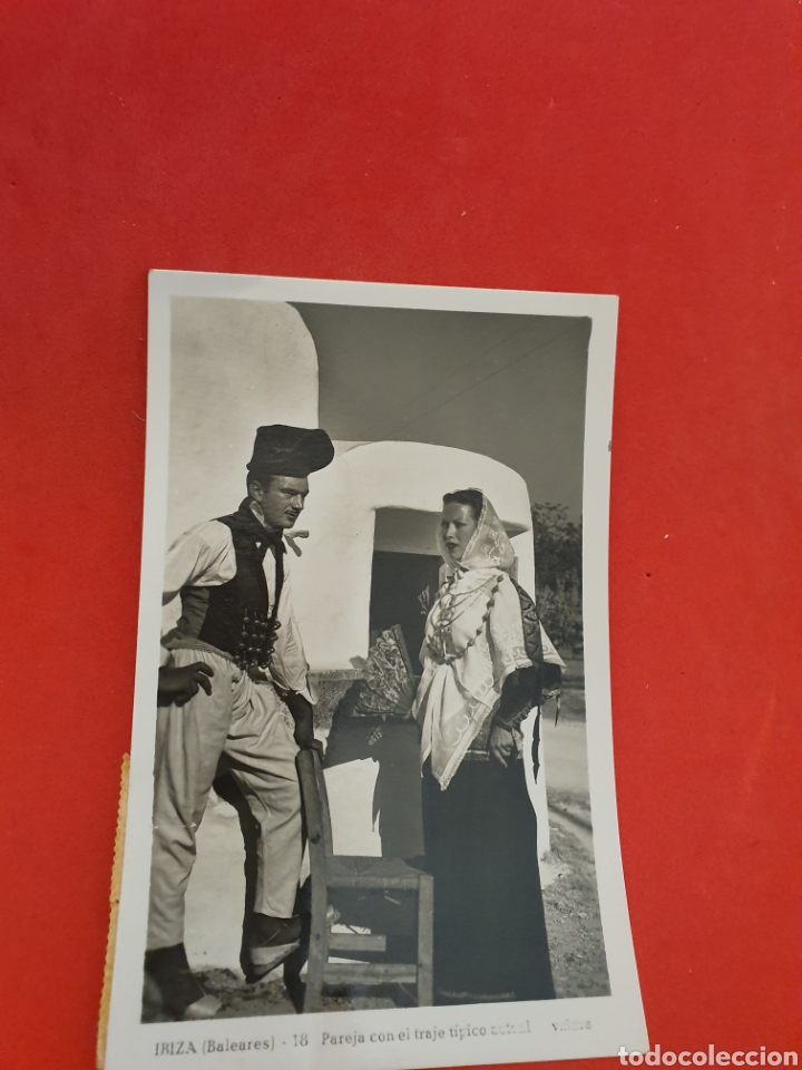 Postales: Ibiza.Pareja con el traje Tipico.circulada. - Foto 1