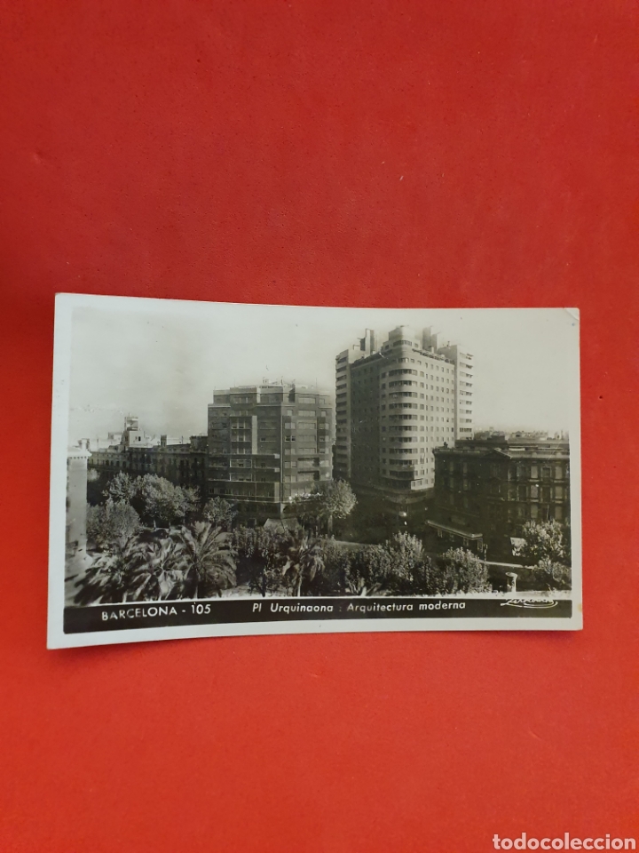 Postales: Barcelona.Arquitectura moderna.Circulada. - Foto 1
