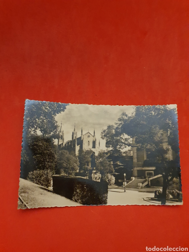 Postales: Madrid.Iglesia de los Jeronimos.Circulada. - Foto 1