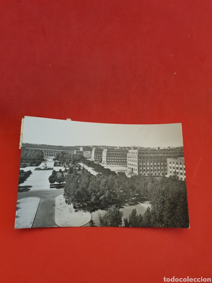 Postales: Madrid.Ciudad Universitaria.Circulada. - Foto 1