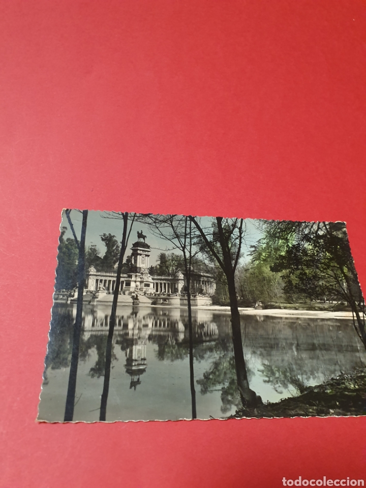 Postales: Madrid.Parque del Retiro.Circulada.1956. - Foto 1