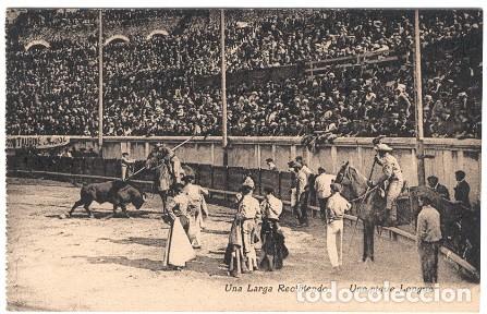 Postales: Una Larga Recibiendo. Edita: Feuillade. - Foto 1