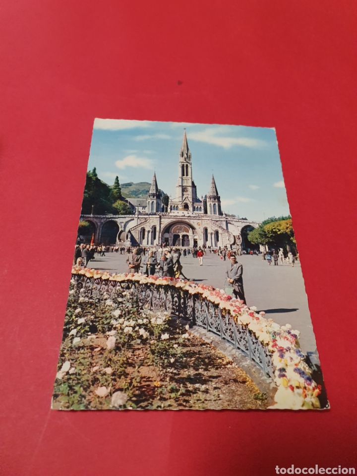 Postales: Lourdes.La Basilica.1966.Circulada. - Foto 1