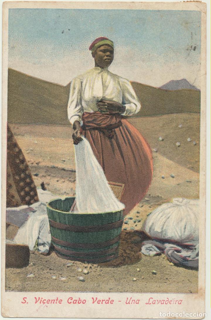 Postales: Postal. S. Vicente, Cabo Verde, Una Lavadeira Franqueado con sello One Penny (Gran Breta&ntilde;a) 14-11-09