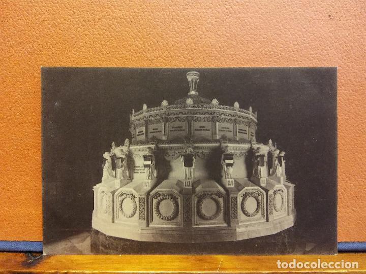 Postales: EL ESCORIAL. PANTE&Oacute;N DE LOS P&Aacute;RVULOS. BONITA POSTAL. SIN USAR