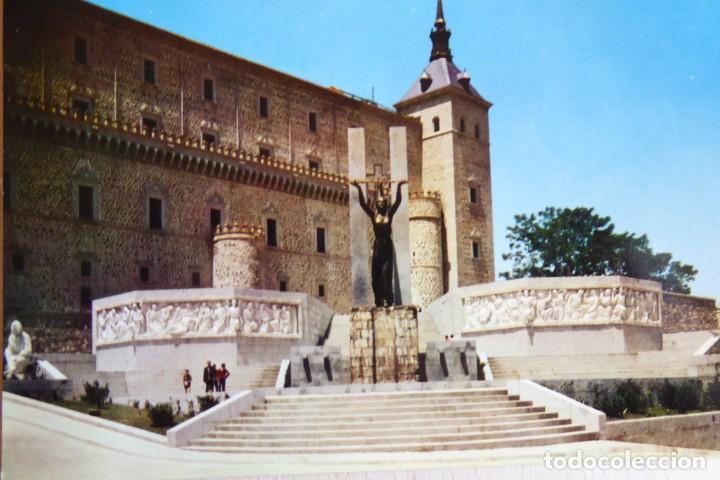 Postales: POSTAL ALCAZAR DE TOLEDO. NO CIRCULADA - Foto 1