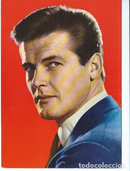Postales: Postal Cine Roger Moore a&ntilde;os 60 - Foto 1