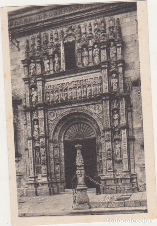 Postcards: Santiago.- Portal del Gran Hospital Real