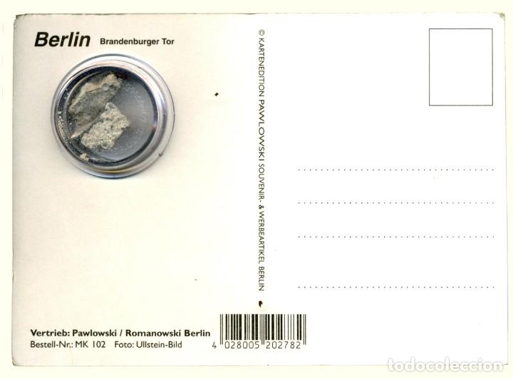 Postales: TROZOs DEL MURO DE BERL&Iacute;N EN POSTAL en CAPSULA NUMERADA - Foto 2