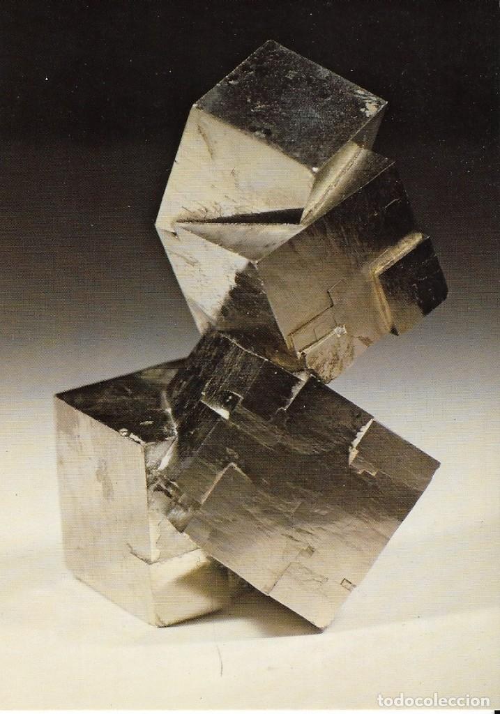 Postales: postal &rdquo;cristalisation naturelle de pyrite de Fer&rdquo;