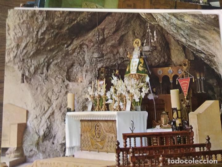 Postcards: Postal n&ordm; 47 Covadonga. Interior de la Gruta. Ed Arribas. Postal-A92