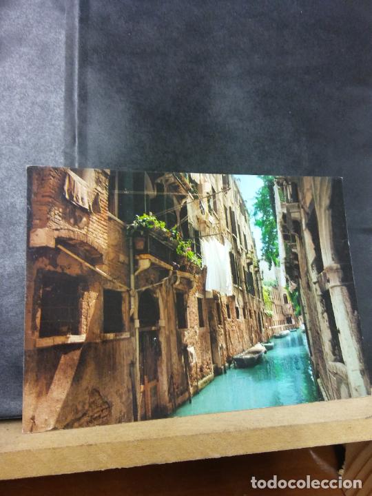 Cartes Postales: VENEZIA. UN CANALE. BONITA POSTAL. NO CIRCULADA