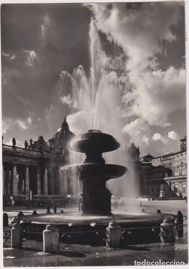 Cartoline: Roma.- Plaza de San Pedro. Franqueado y fechado en 1952