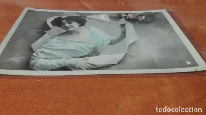 Tarjeta postal
