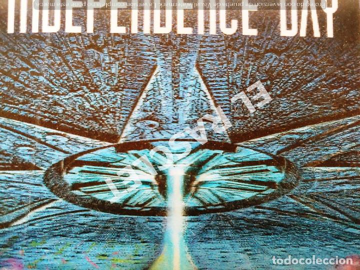 Postales: POSTAL HOLOGRAMA DE INDEPENDENCE DAY EN 3 D. - Foto 3