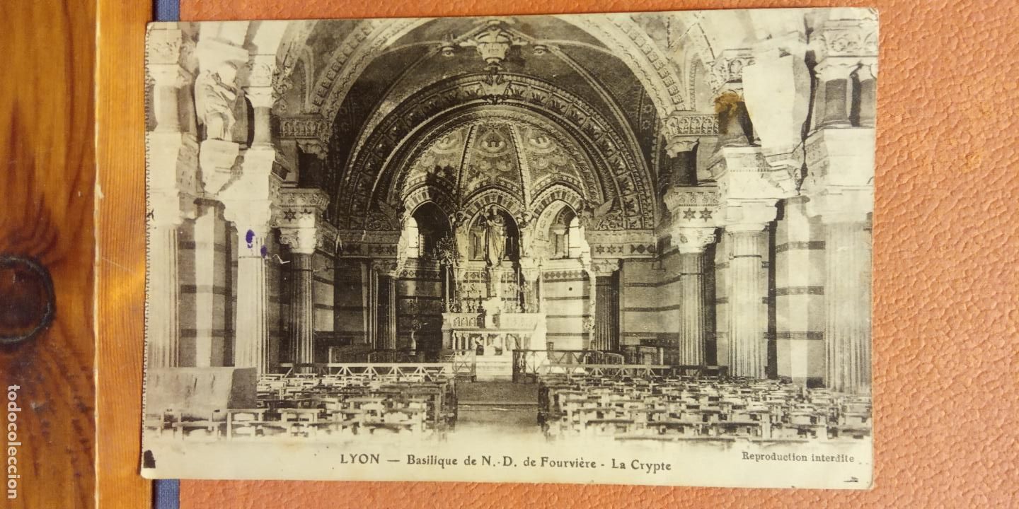 Postales: LYON. BASILIQUE. LA CRYPTE. BONITA POSTAL. CIRCULADA - Foto 1