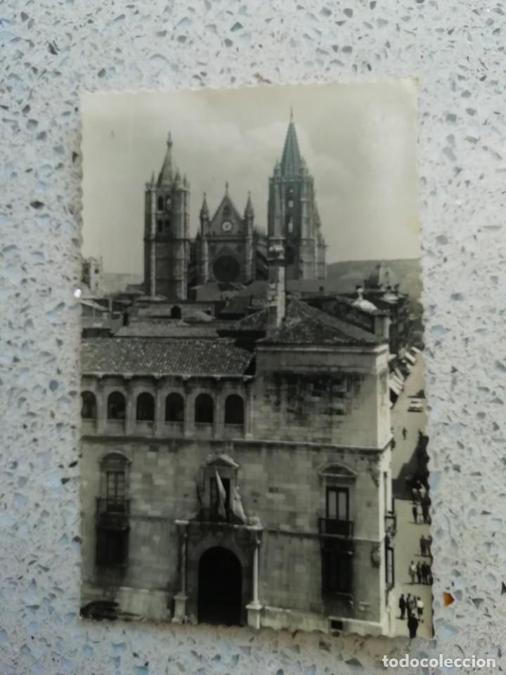 Postales: Postal Le&oacute;n diputaci&oacute;n provincial y catedral circulada - Foto 1