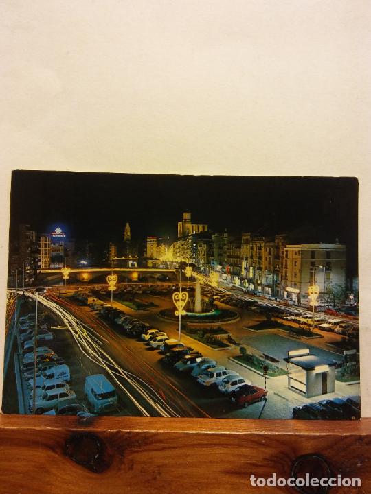 Postales: GERONA DE NOCHE. BONITA POSTAL. CIRCULADA - Foto 1