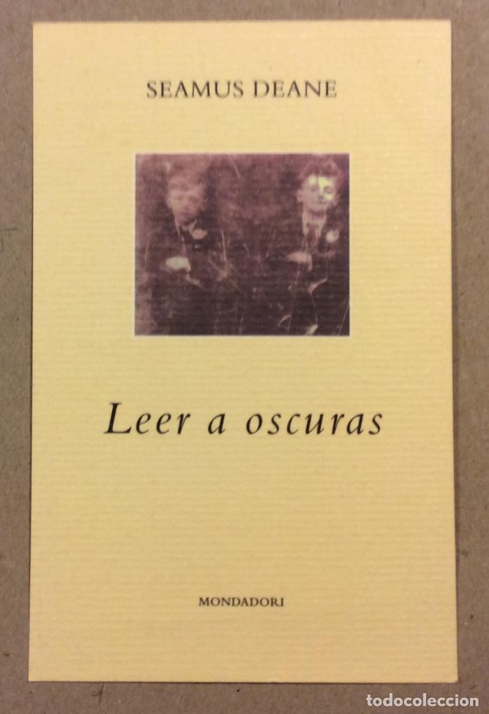 Cartes Postales: LEER A OSCURAS DE SEAMUS DEANE. POSTAL PUBLICITARIA SIN CIRCULAR MONDADORI.