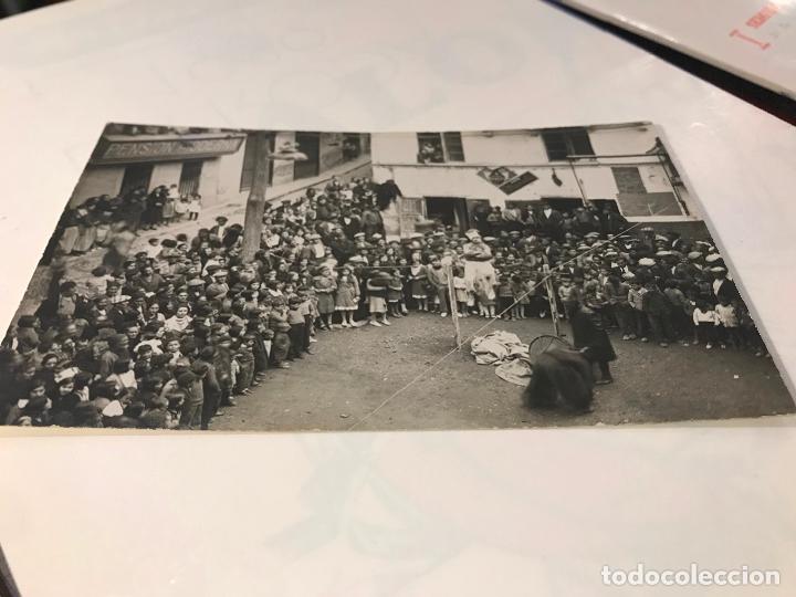 Postais: Postal lugar desconocido plaza de la rep&uacute;blica fiestas de carnaval,pension moderna, anis manelic