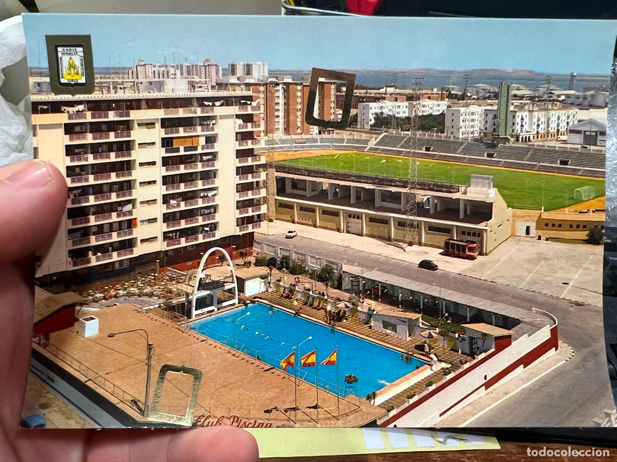 Postales: POSTAL DE CADIZ - PISCINA MUNICIPAL Y ESTADIO RAMON DE CARRANZA