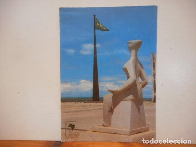 Cartoline: BONITA POSTAL. CIRCULADA. BRAS&Iacute;LIA, EST&Aacute;TUA DA JUSTI&Ccedil;A. BRASIL