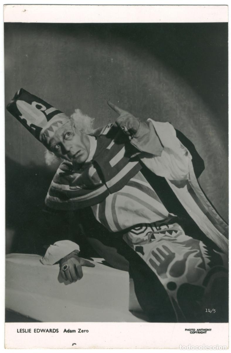 Postales: Leslie Edwards as Adam Zero_Sin datos; 14-5. Photo Anthony - Foto 1