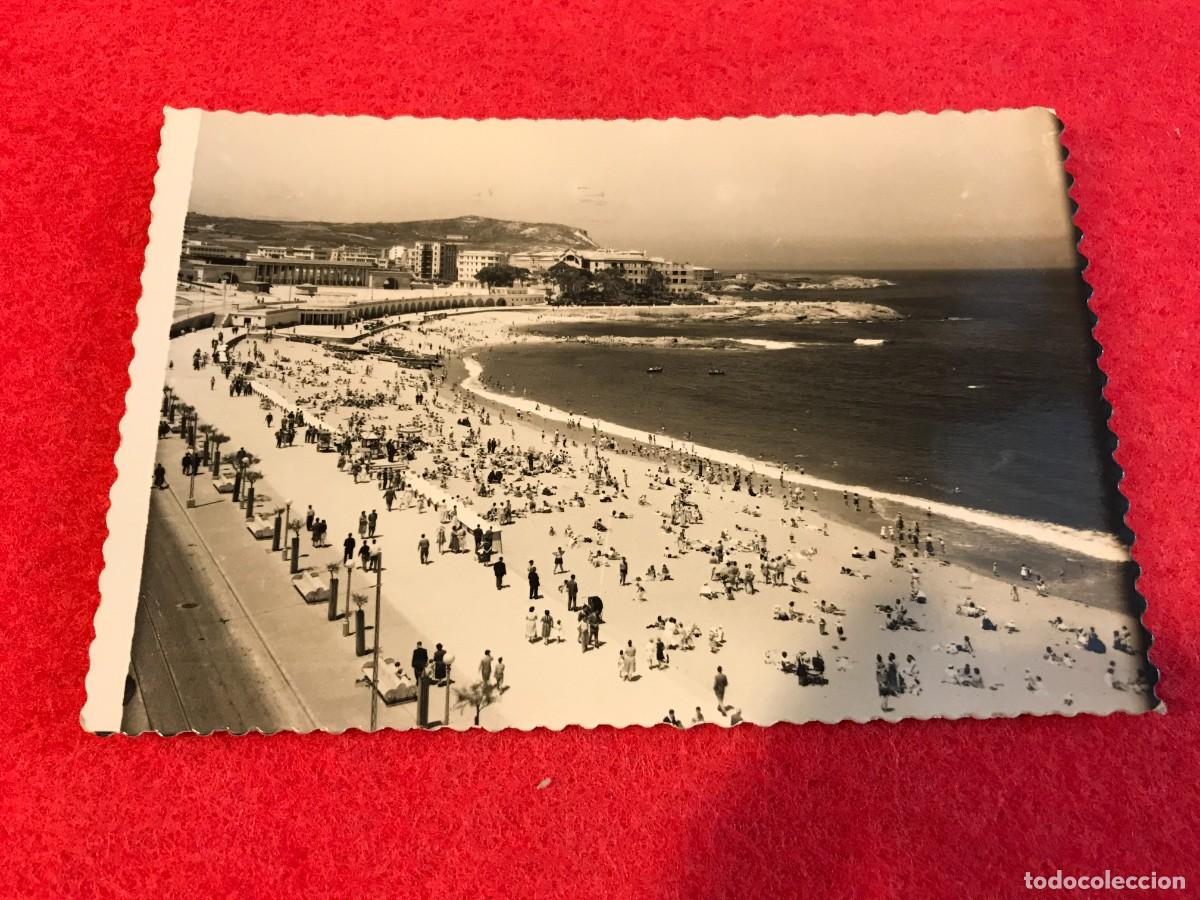Cartes Postales: POSTAL. CORU&Ntilde;A. PLAYA DE RIAZOR. EDICIONES ARTIGOT. (ESCRITA) 13,5 X 9CM