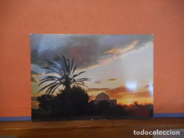Cartes Postales: BONITA POSTAL CIRCULADA. SUD TUNISIEN
