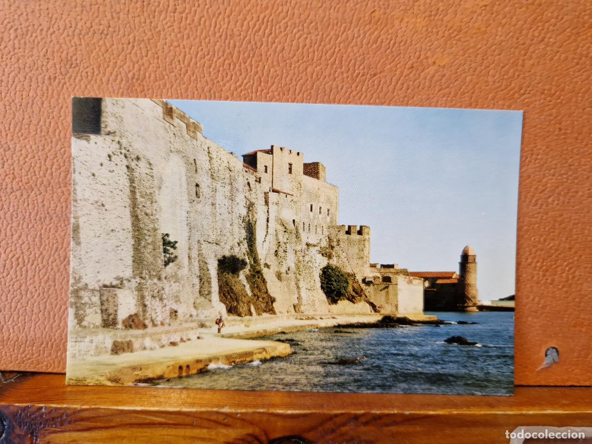 Cartes Postales: BONITA POSTA NUEVA. EN PARCOURANT LA COTE VERMEILLE. COLLIOURE. VUE G&Eacute;N&Eacute;RALE SUR