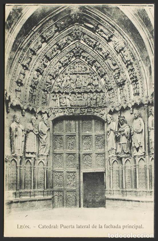 Postales: Le&oacute;n. LEON. Catedral. Puerta lateral de la fachada principal. - Foto 1