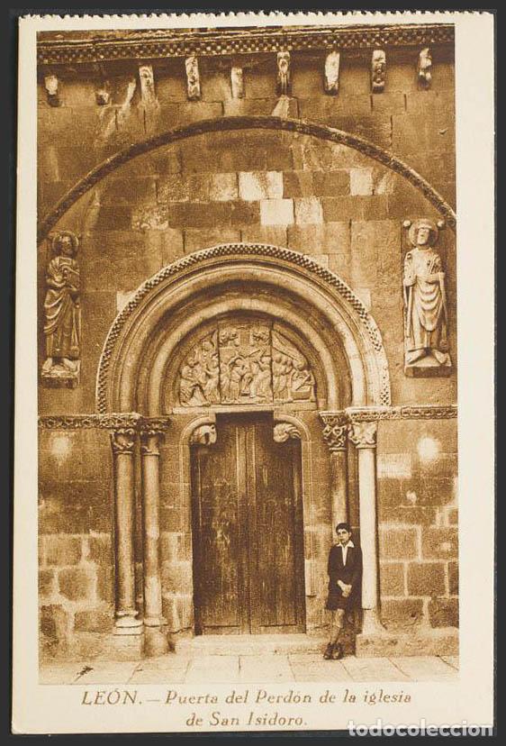 Postales: Le&oacute;n. LEON. San Isidoro. Puerta del Perd&oacute;n. - Foto 1