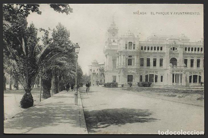 Postales: M&aacute;laga. MALAGA. Parque y Ayuntamiento. - Foto 1