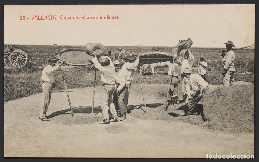 Postales: Valencia. VALENCIA. Cribando el arroz en la era. - Foto 1