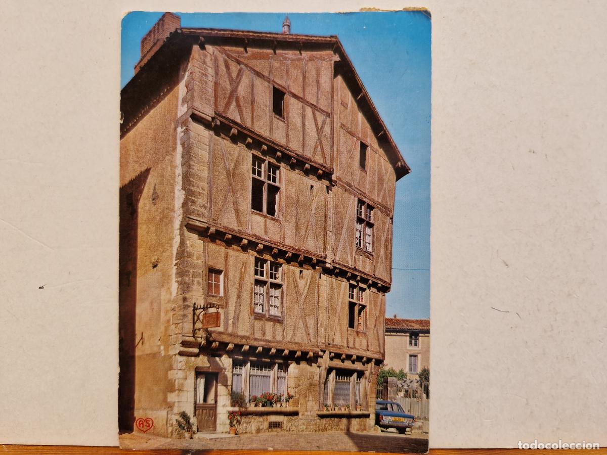 Cartoline: BONITA POSTAL CIRCULADA. LUSIGNAN (VIENNE)