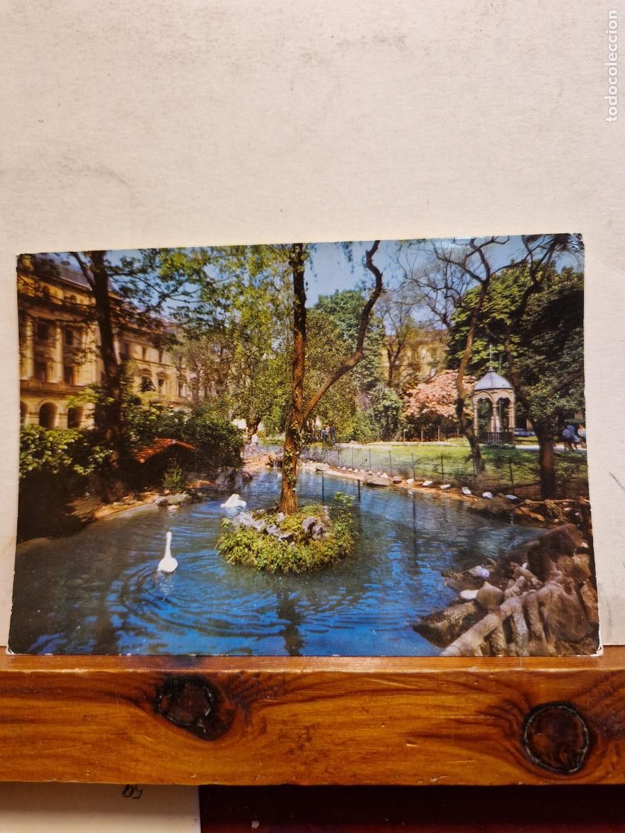 Postales: BONITA POSTAL CIRCULADA. SAN SEBASTIAN. PLAZA DE GUIPUZCOA