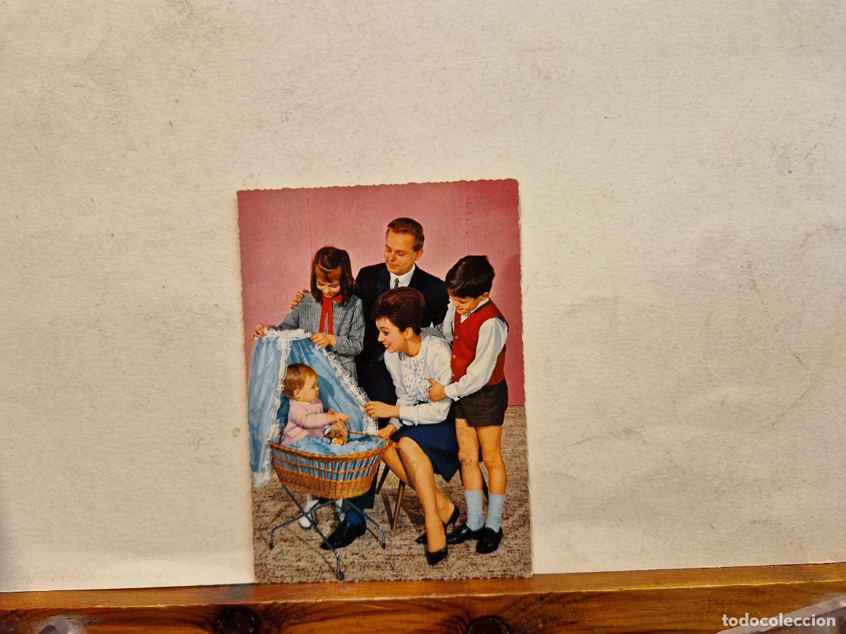 Cartes Postales: BONITA POSTAL CIRCULADA. FAMILIA UNIDA
