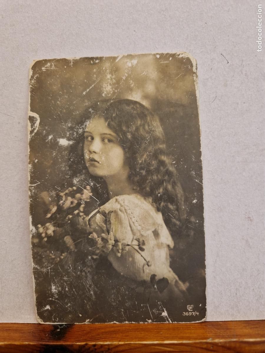 Cartes Postales: BONITA POSTAL CIRCULADA. RETRATO ELEGANTE NI&Ntilde;A.