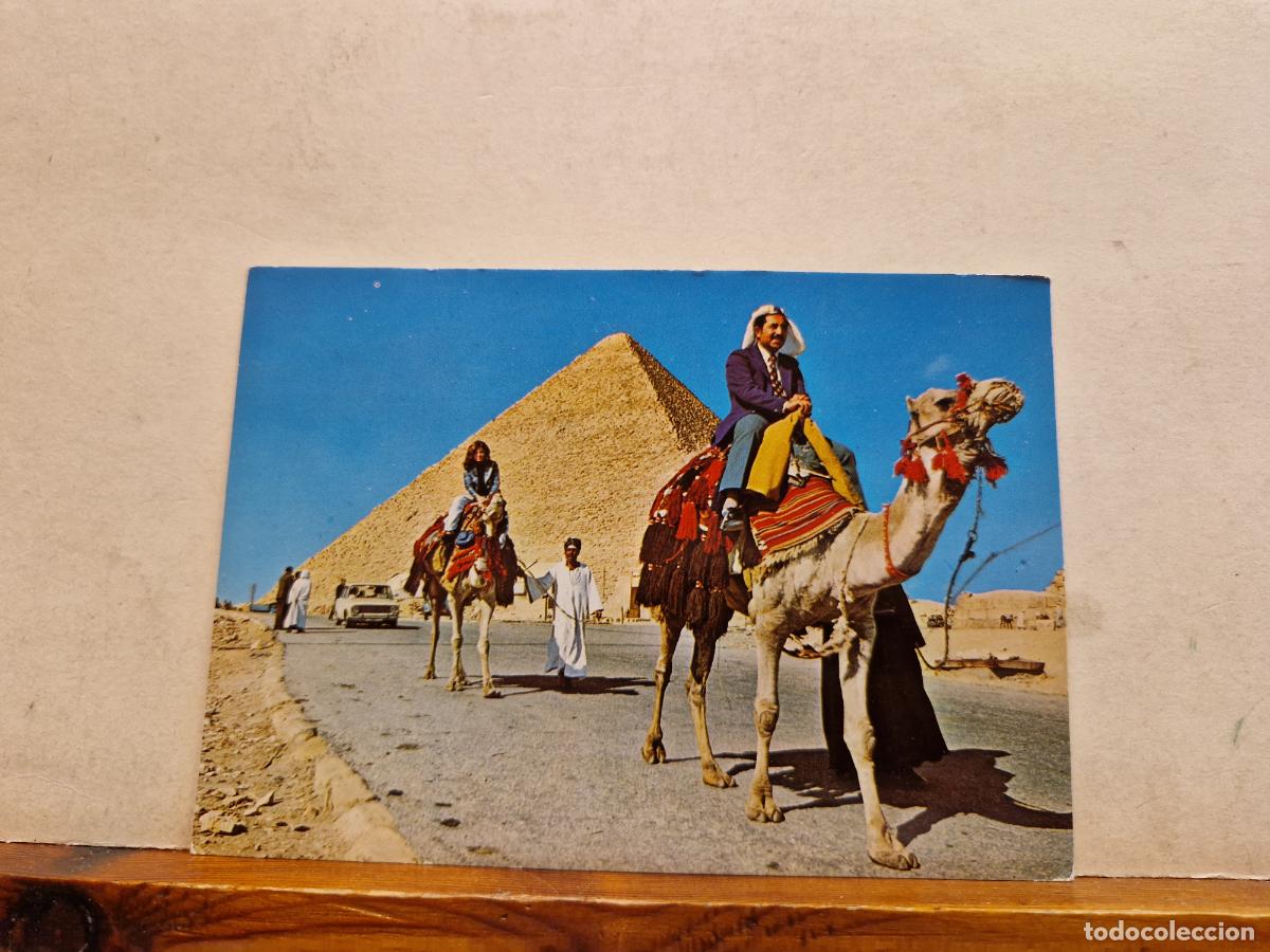 Cartes Postales: BONITA POSTAL CIRCULADA. GIZA. THE BIGGEST PYRAMID AT GIZA.