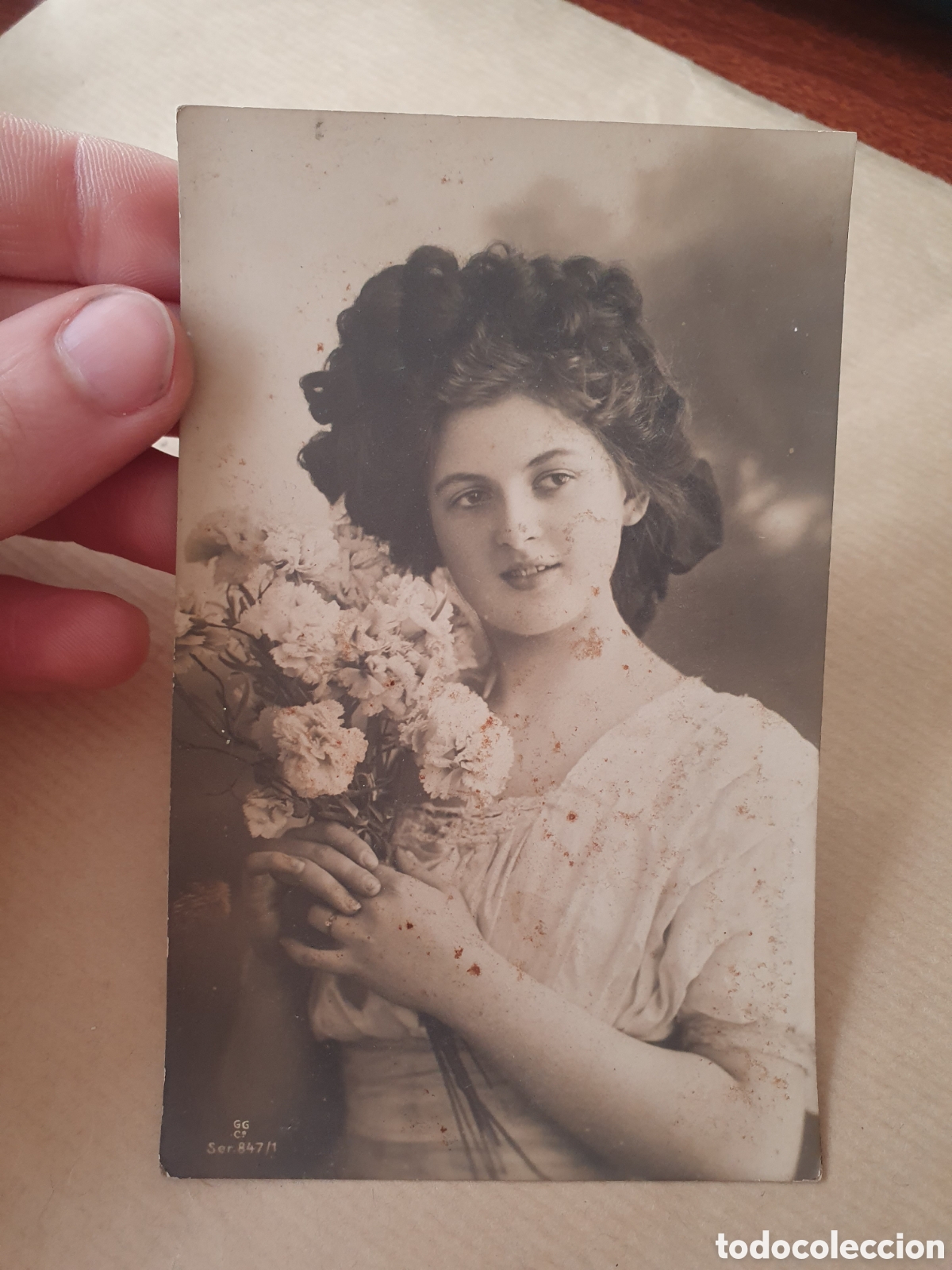 Postcards: Antigua postal ni&ntilde;a a&ntilde;os 20. (L107)