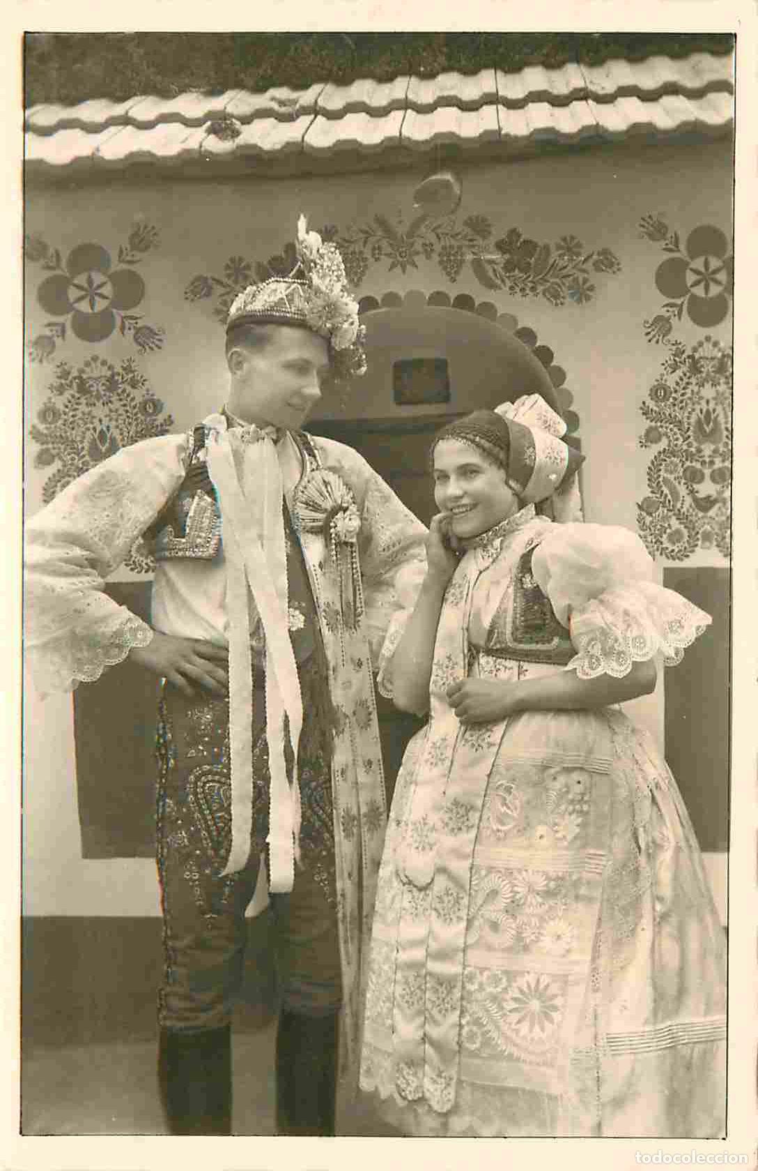 Postkarten: Carte Postale Ancienne - Folklore - R&eacute;publique tch&egrave;que - Morava - Moravsk&eacute; n&aacute;rodn&iacute; kroje z Podlu�&iacute; -