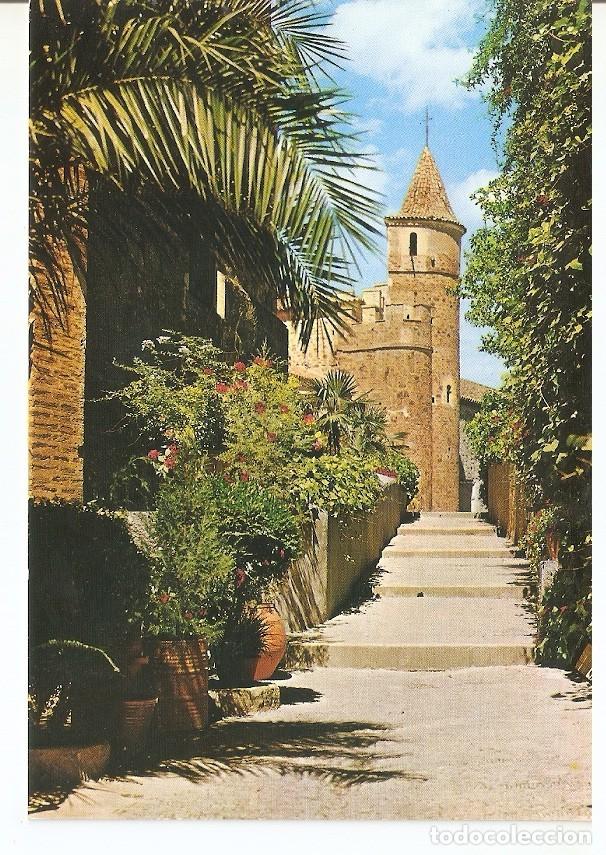 Postais: Postal 046410 : Guadalupe. Patio de San Sebastian al fondo Torreones Siglo XIV - Varios
