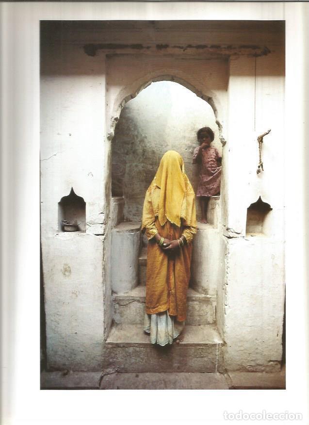 Postkarten: LAMINA V02141: Cary Wolinsky, Varanasi, India, 1983 - Varios
